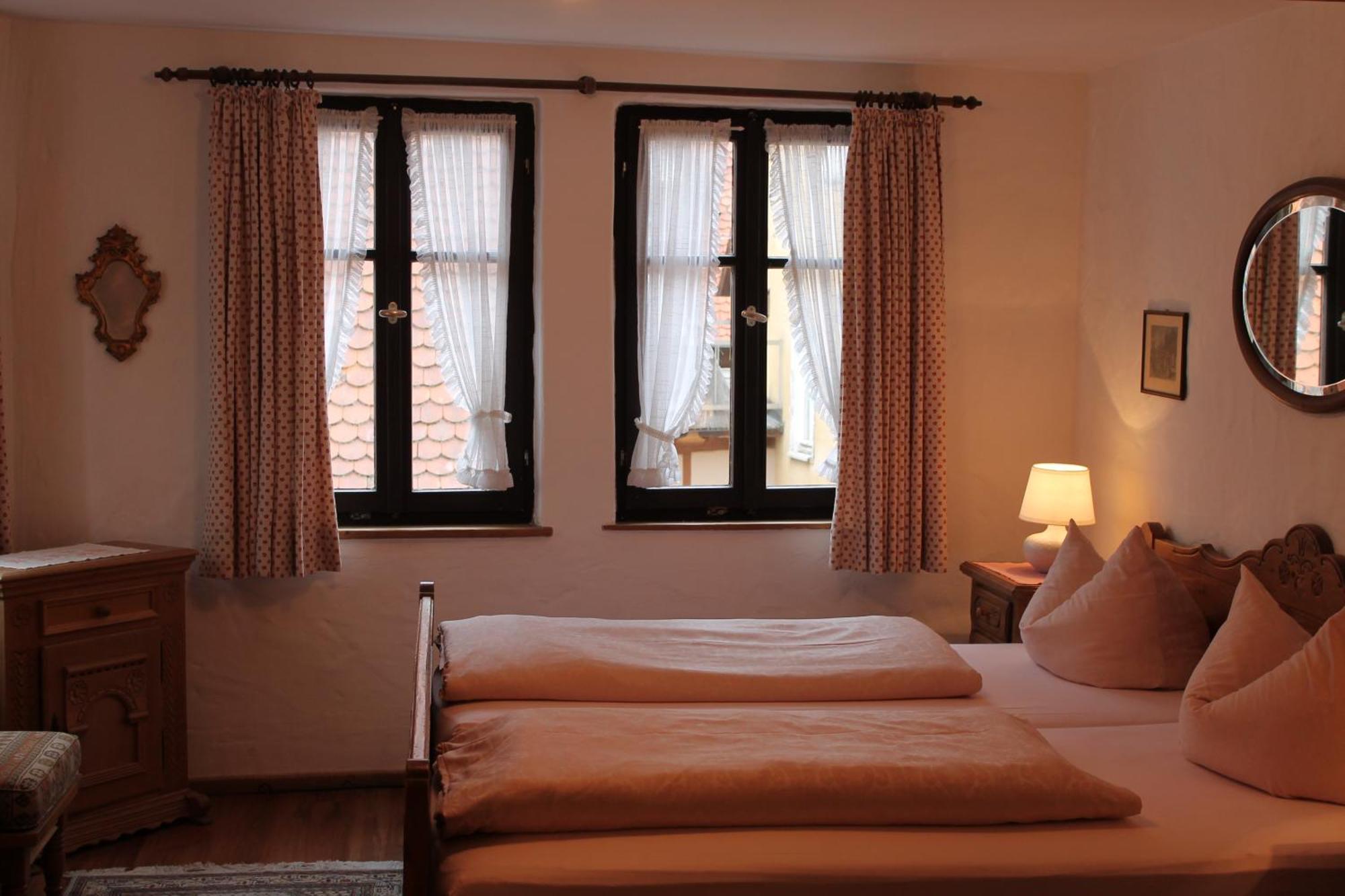 Hotel Spitzweg Rothenburg ob der Tauber Szoba fotó